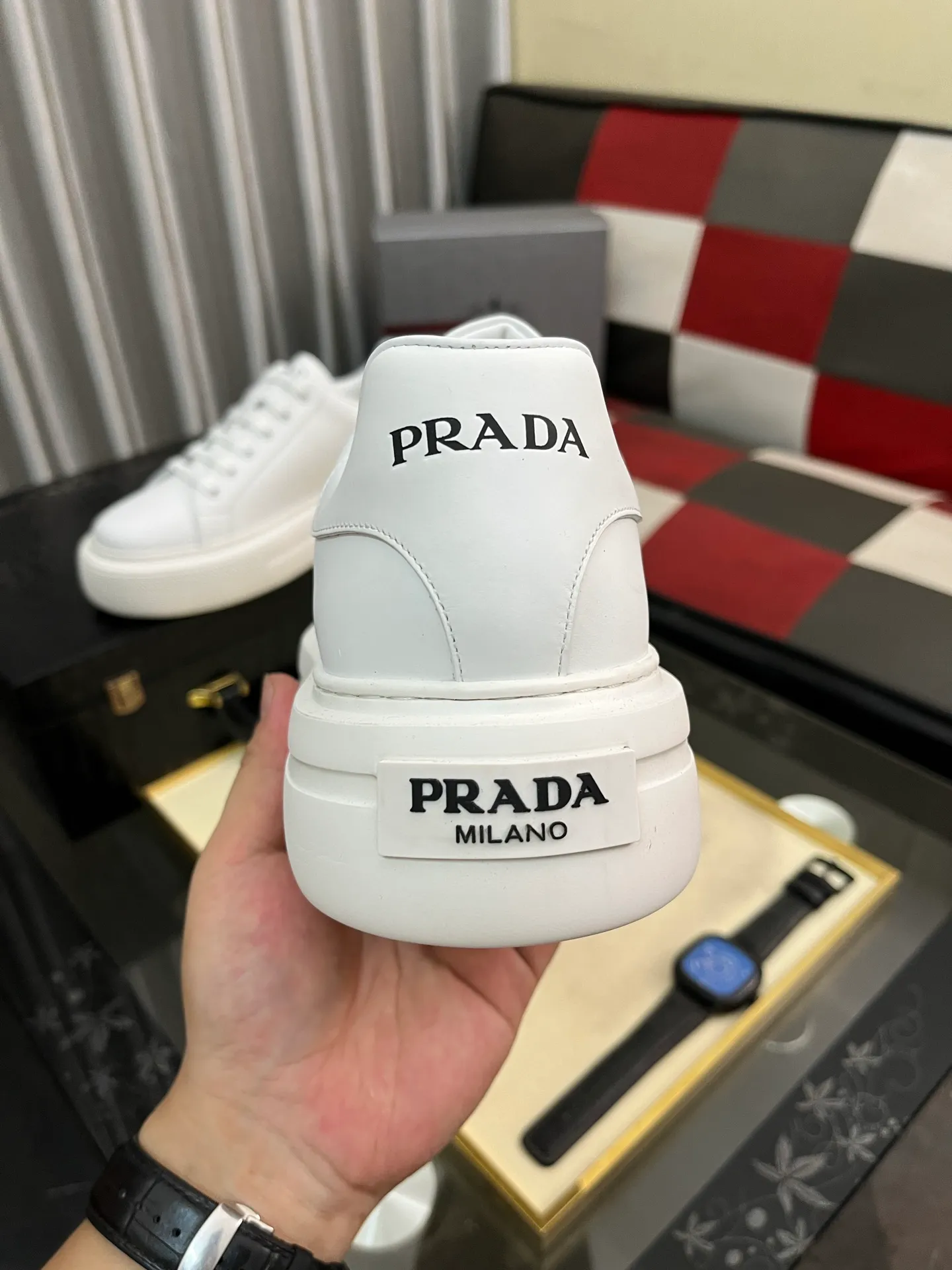 Men's shoes 💰580⌚️⌚️【PRADA】Prada casual shoes, originally developed 1:1, made of high-mercerized cowhide with imported cowhide, silk sheepskin lining, rubber outsole, comfortable and soft on the foot, size: 38-444️⃣Colors available